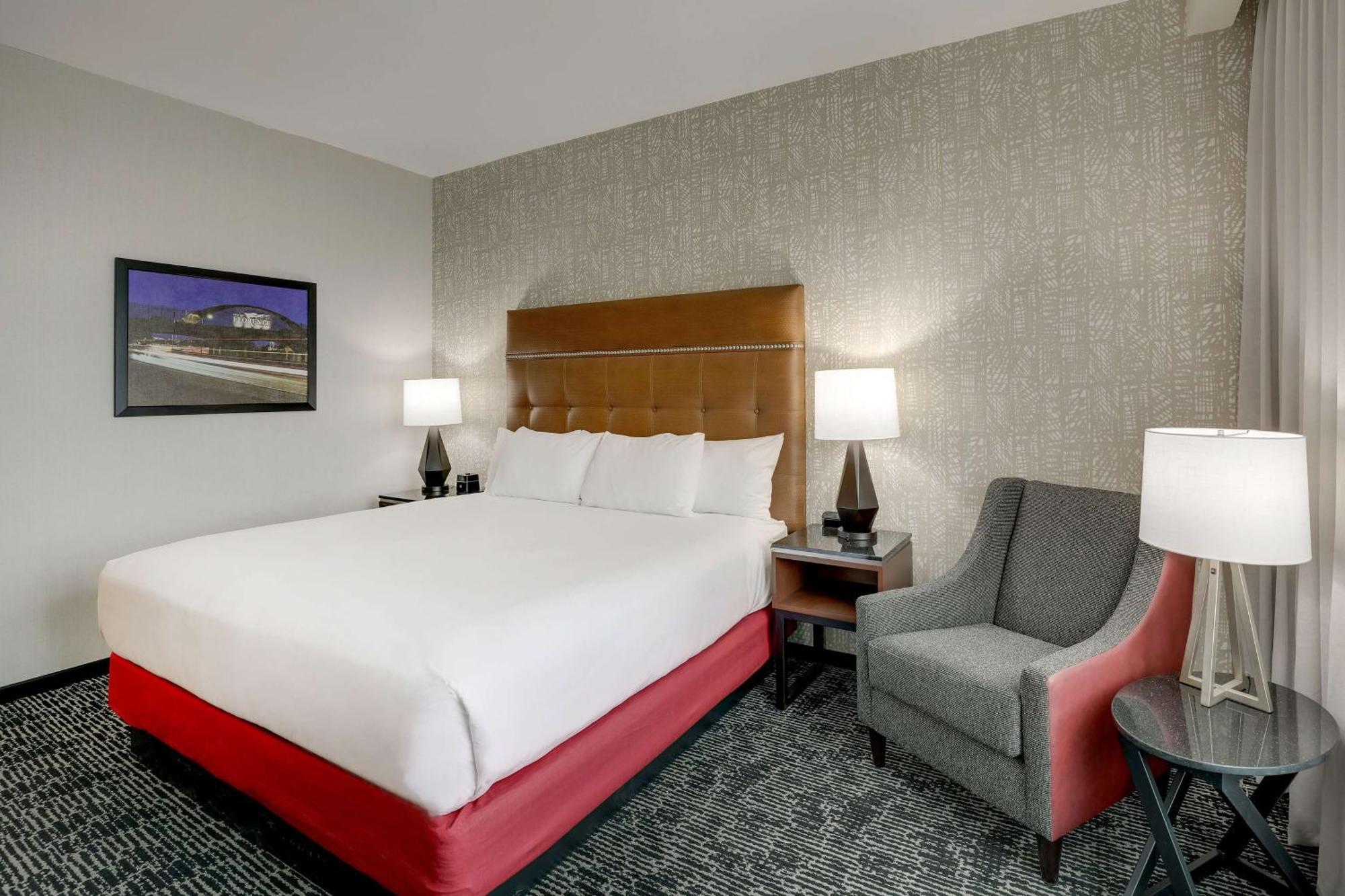 Drury Plaza Hotel Cincinnati Флорънс Екстериор снимка